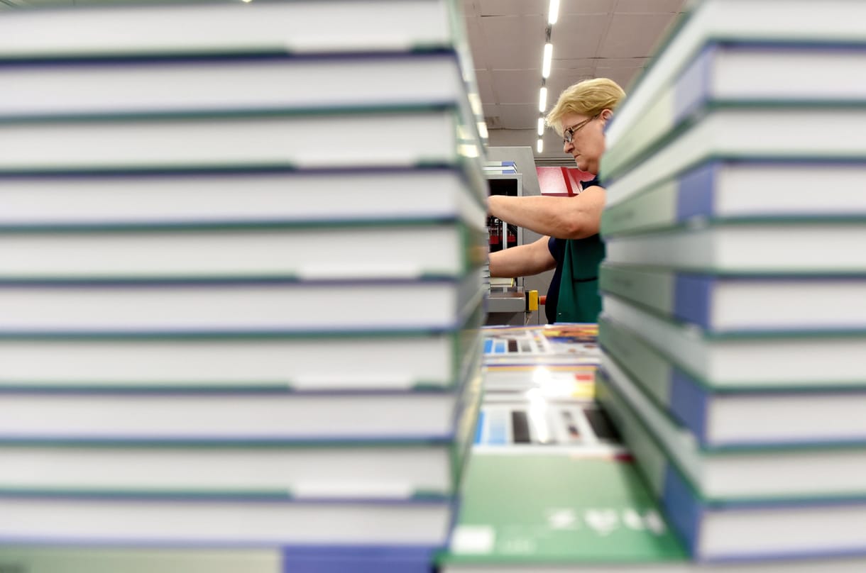 Kétezer pedagógus hiányzik egy hónappal iskolakezdés előtt