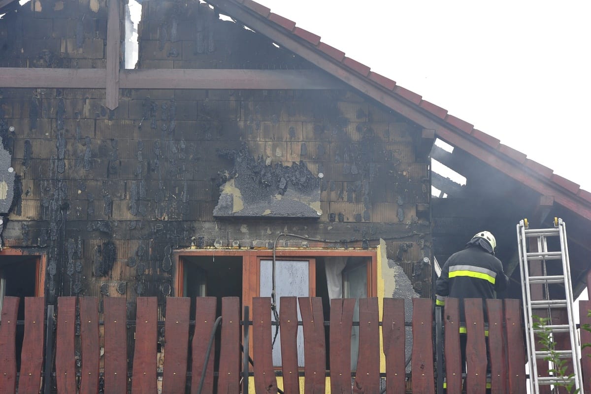 Villám csapott egy kecskeméti házba, beszakadt a födém