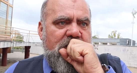 Elítélték a pécsi tanárt, aki fellépett a randalírozó fiatalokkal szemben - a PDSZ kiáll mellette