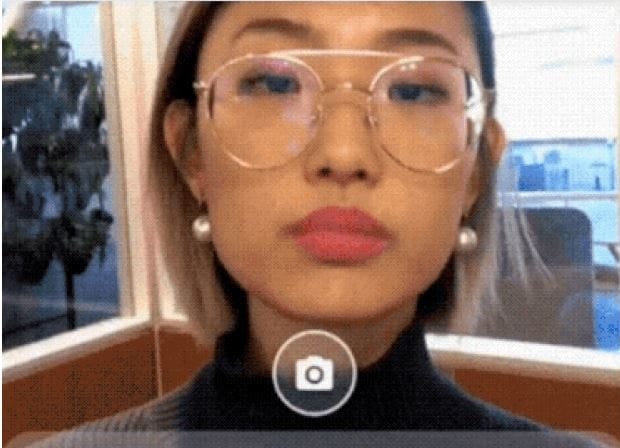 Aki sminkeli magát, odalesz a YouTube új reklámjaiért