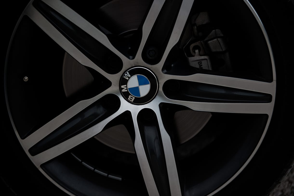 Na, most már tuti, hogy kacsa volt a BMW bejövetele