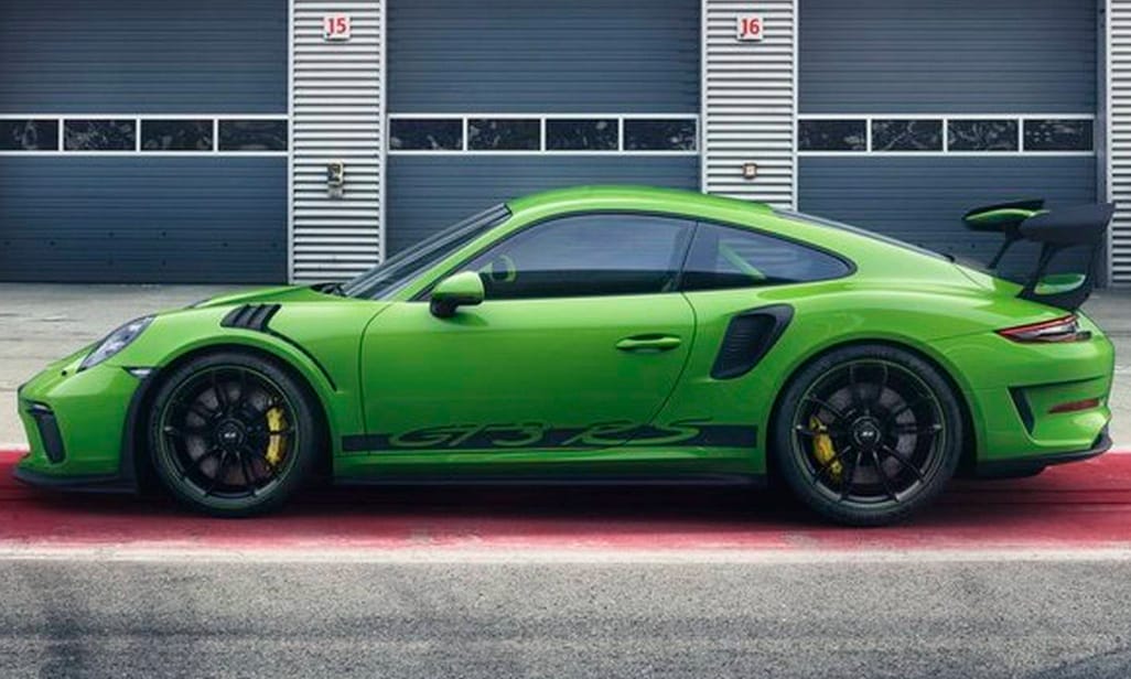Kőkemény sportkocsi lett az új Porsche 911 GT3 RS – mutatjuk