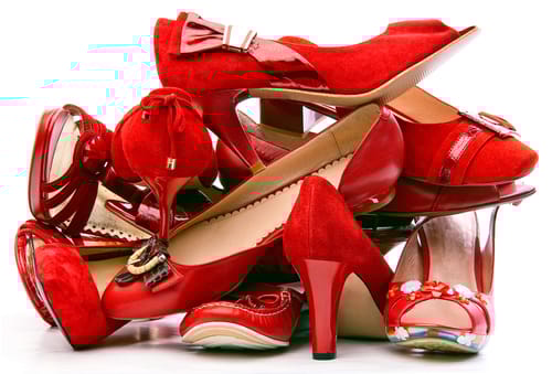 Bírósági döntés: nem csak Louboutiné a piros cipőtalp