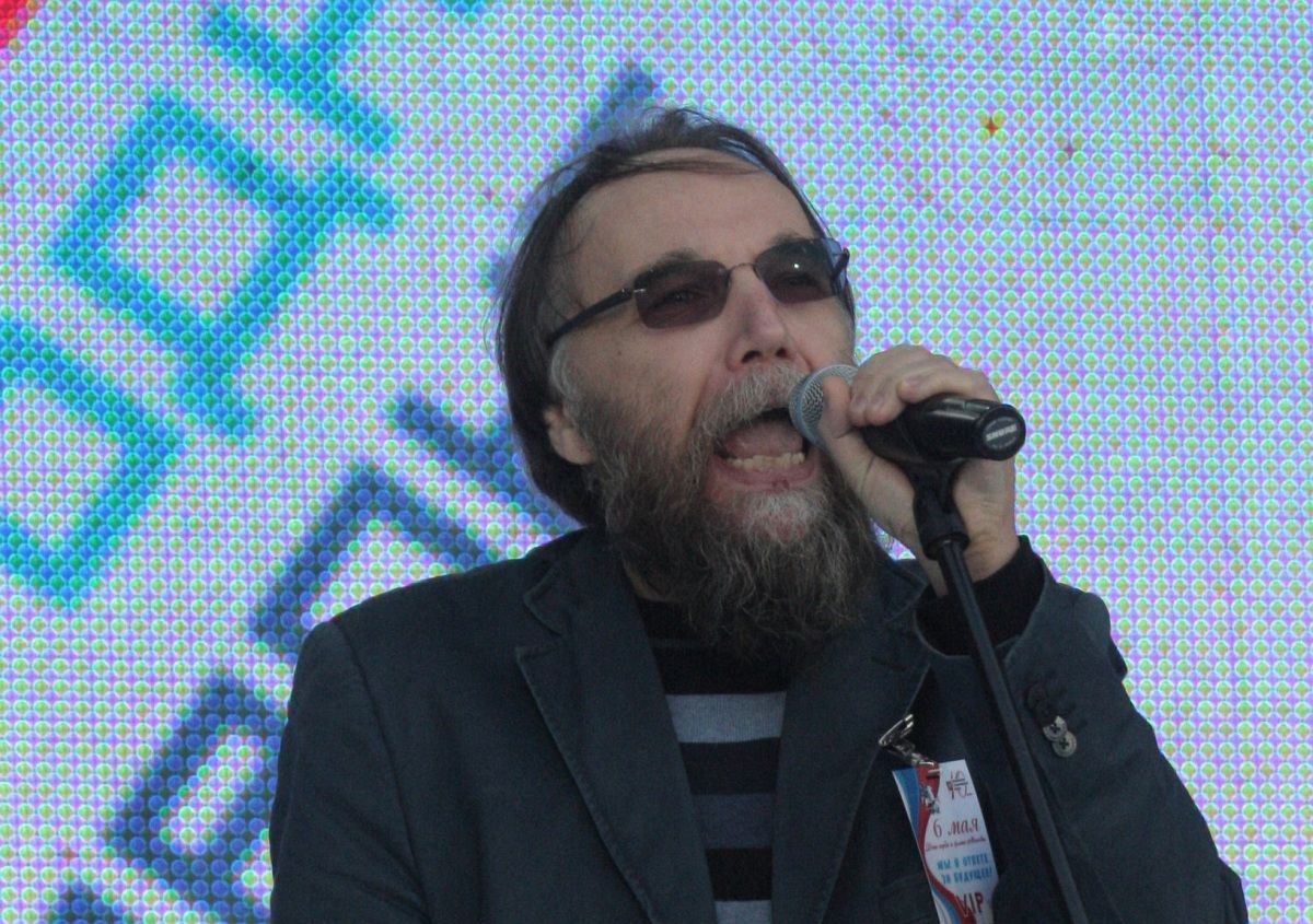 Egy futóbolond lett Putyin és a Jobbik ideológusa? – Alexandr Dugin és az Eurázsiai Birodalom