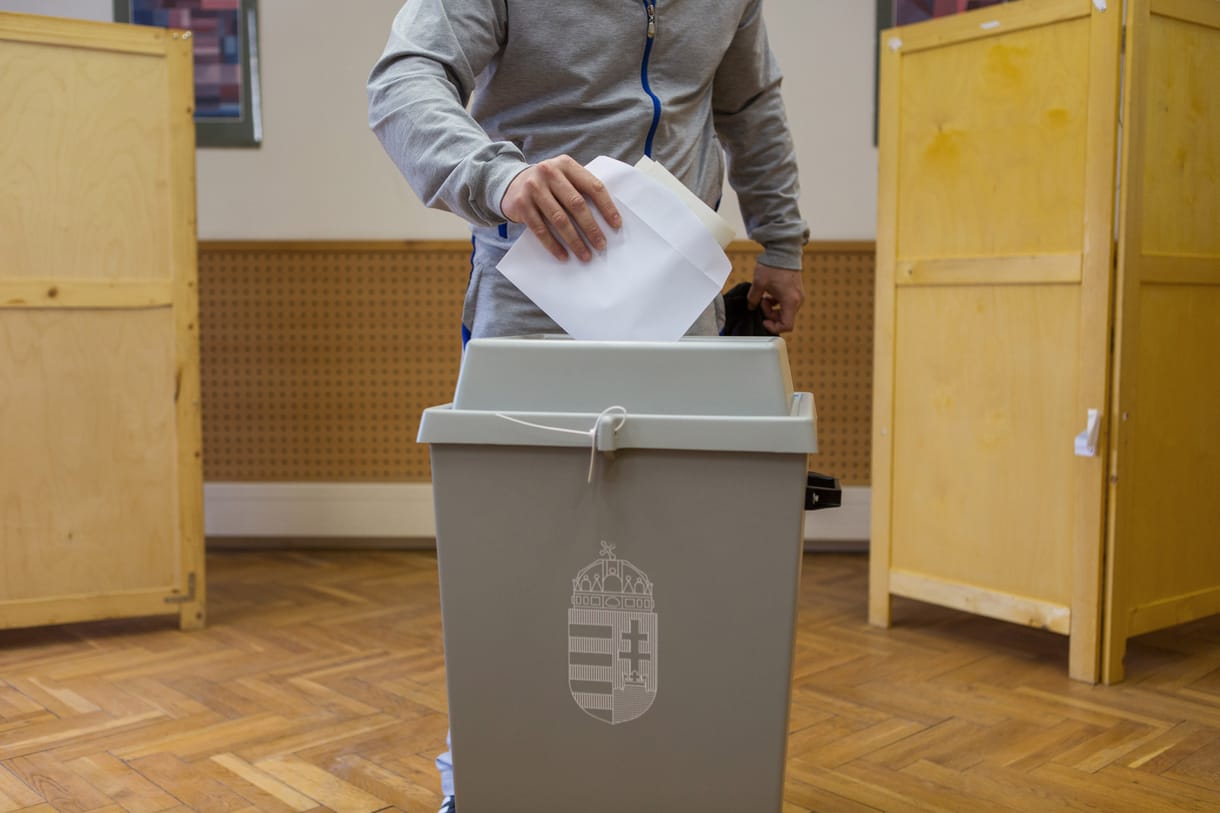 Még mindig óriási a lendület: a választók 53,64 százaléka szavazott eddig