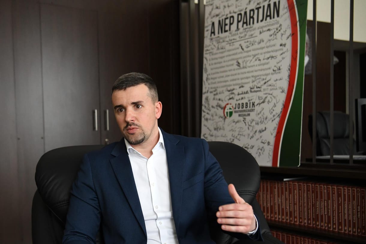 Hogyan szerzett pár hónap alatt egy nagyvárosnyi szavazót a Jobbik?