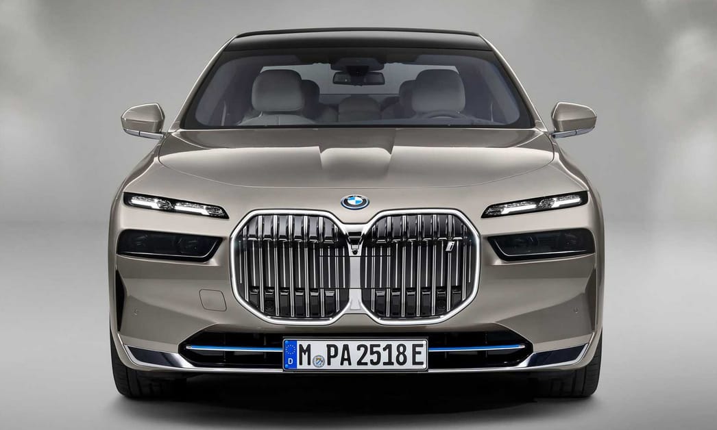 Máris beárazták a vadonatúj BMW i7-et