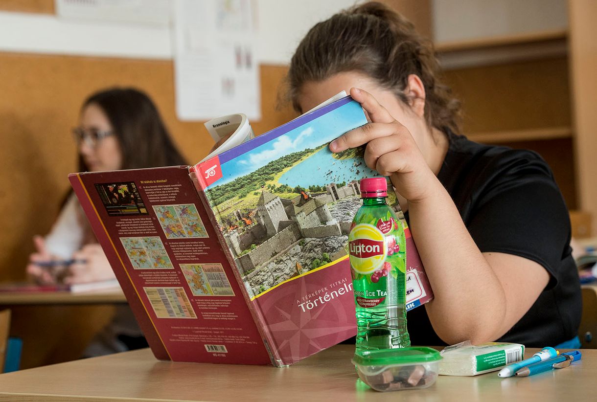 Kádár beszédéről és az iszlámról is kérdezik ma az érettségizőket
