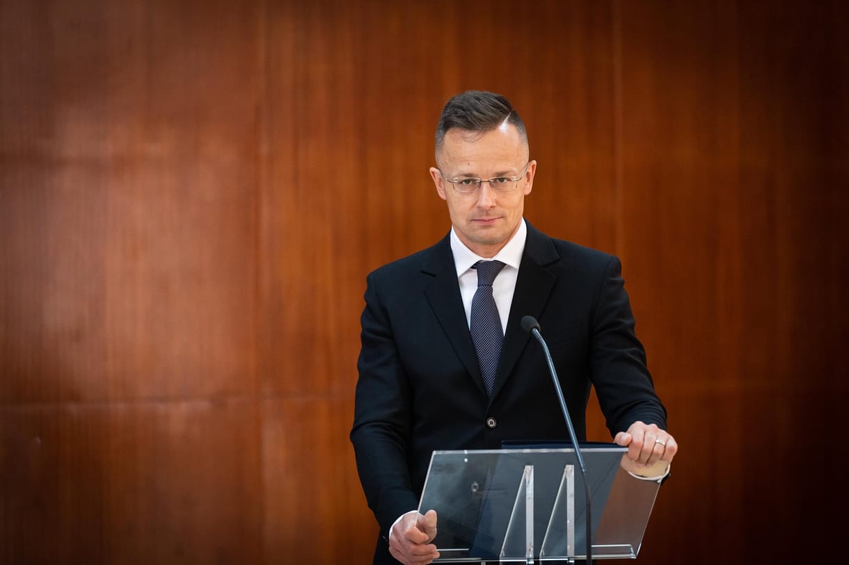 Szijjártó: Semmilyen tudomásunk nincs és nem is volt a lehallgatási botrányról