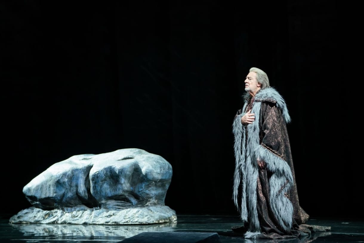 Több mint tízperces vastapsot kapott az Operában Plácido Domingo