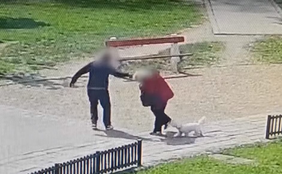 Videón a nyaklánckitépő, akit órákon belül lekapcsoltak a rendőrök