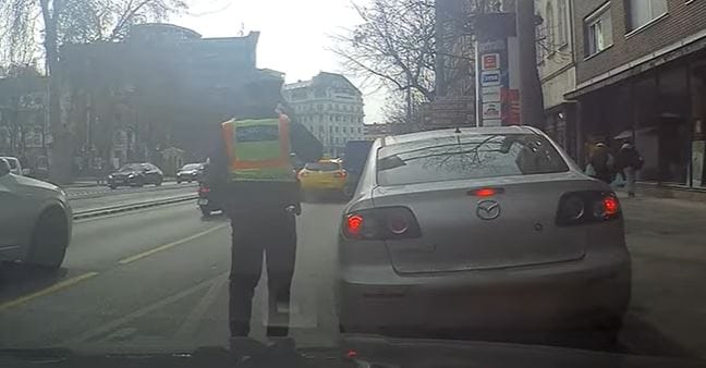 Jó pár szabálytalan sofőrt elkaptak megint a civil autós rendőrök – videó