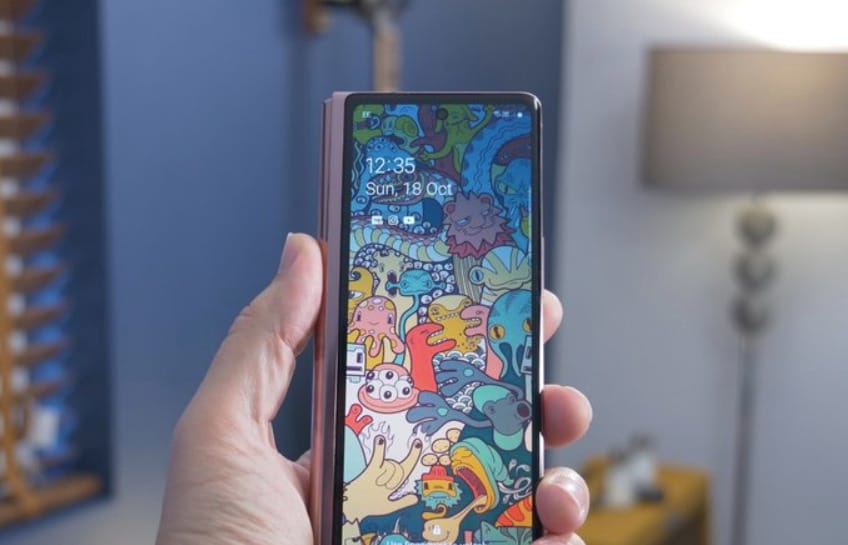 A Samsung új ötlete: hol maradnak a telefonról a gombok?