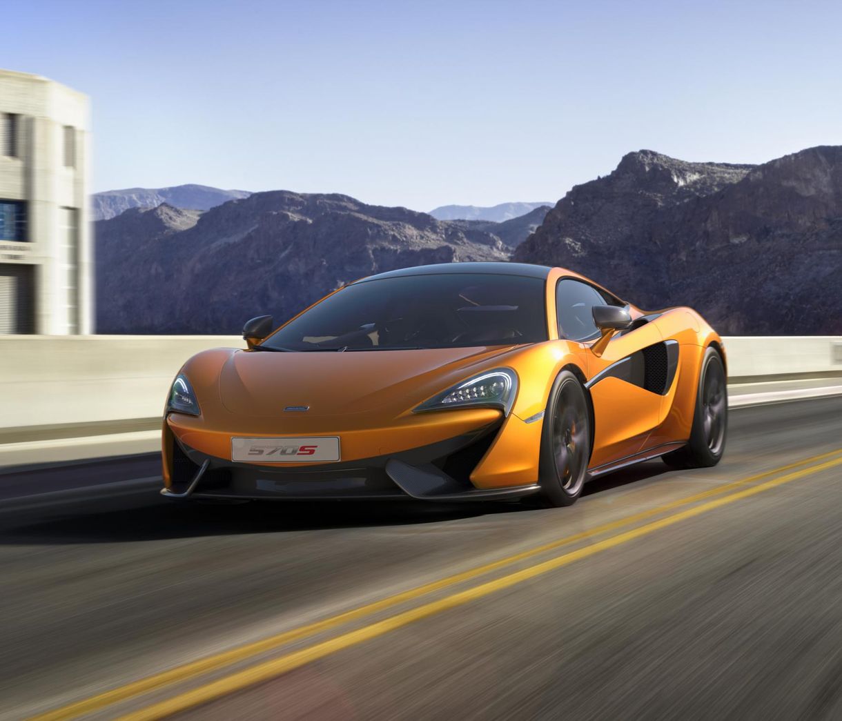 Itt az elérhető árú, kis McLaren