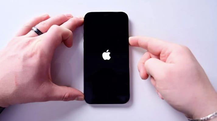 Akkor is működhetnek az új iPhone gombjai, amikor az akkumulátor már lemerült