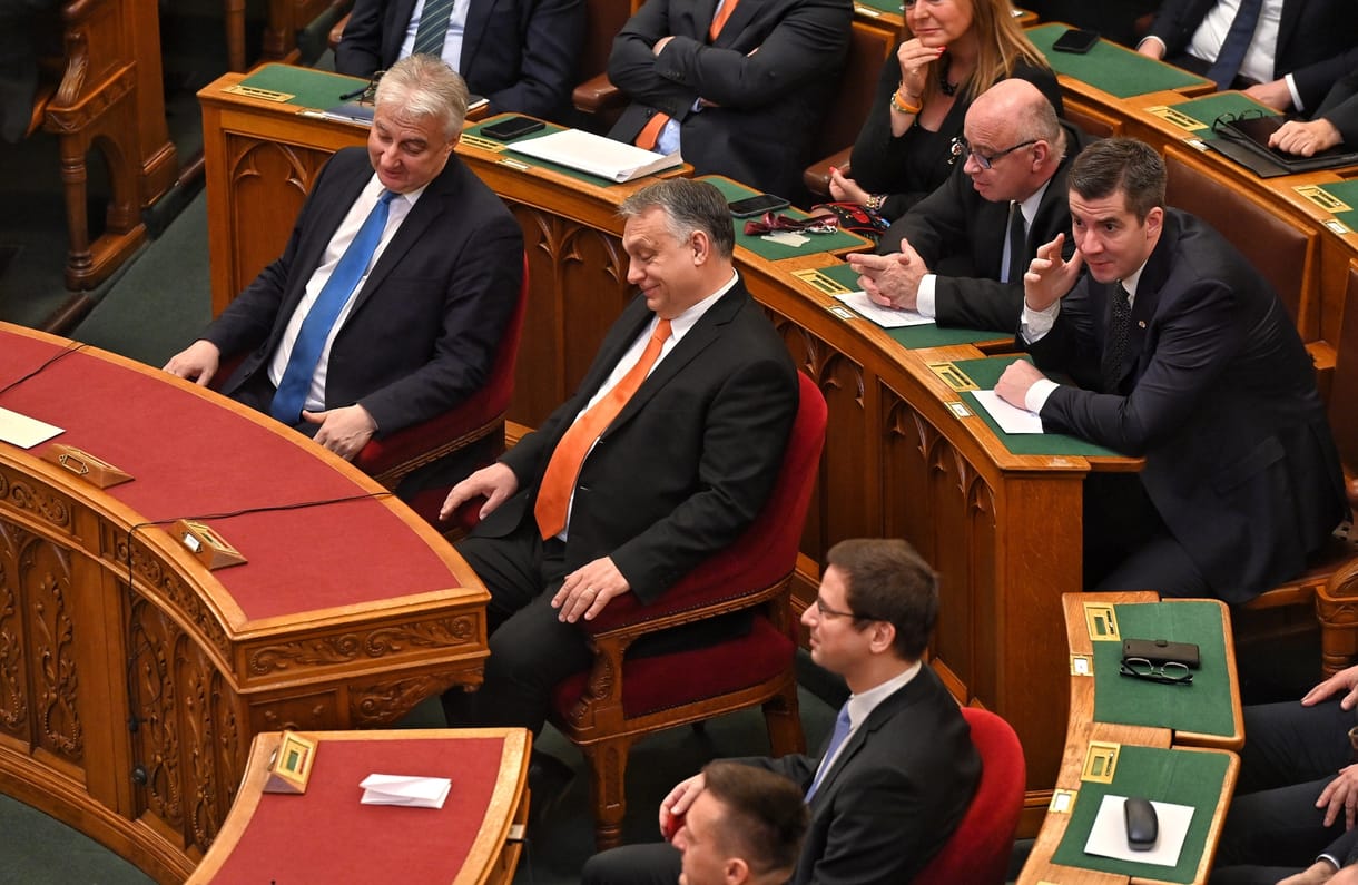 Nyit a Nemzet Játszótere: most milyen szerepet szán Orbán Viktor a parlamentnek?