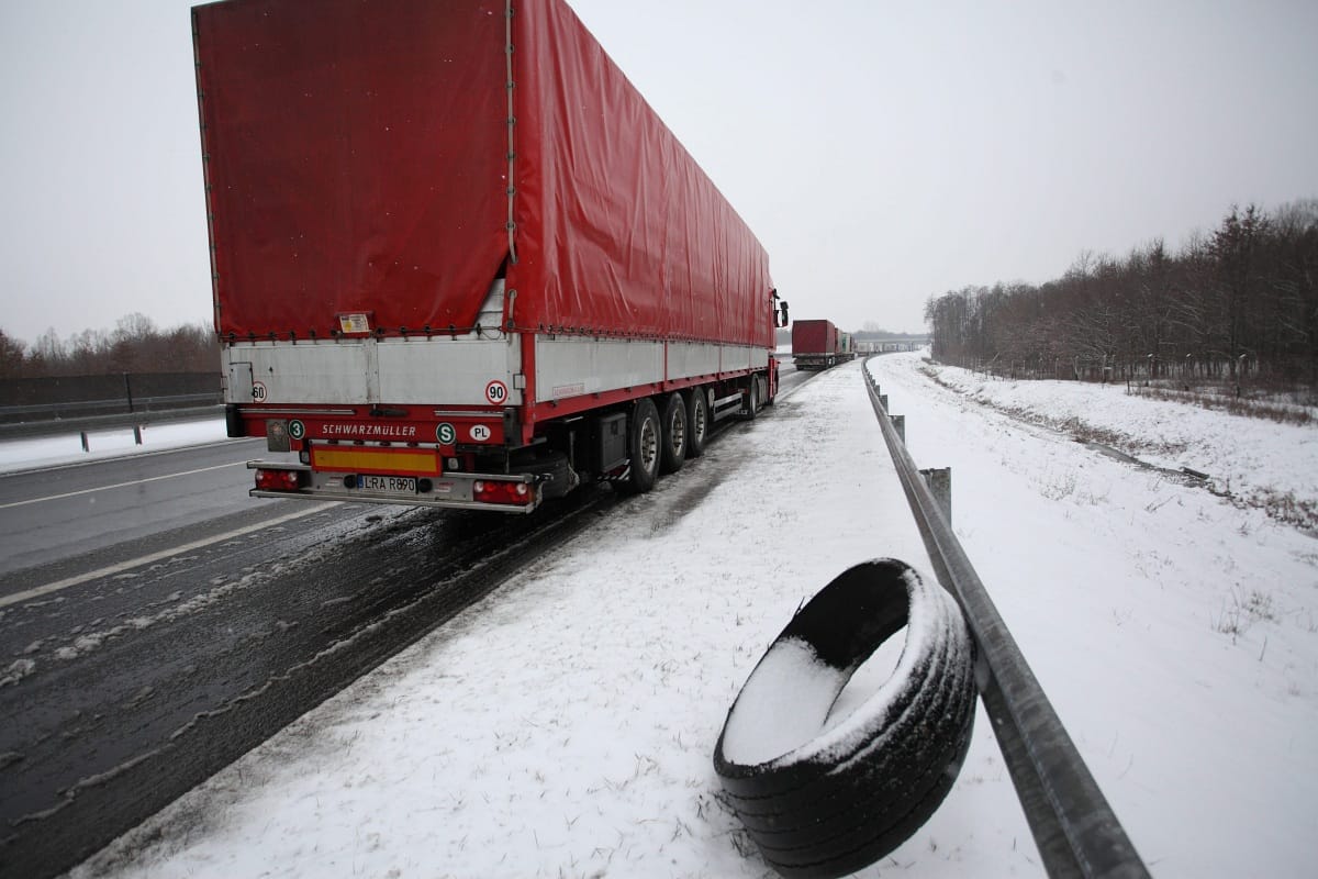 Kritikus a helyzet: hetven út járhatatlan a Dunántúlon