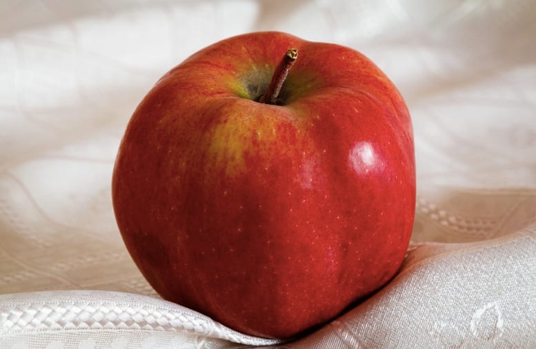 Egy 111 éves svájci gyümölcstermelő szervezetet perel az Apple: levédetné az alma képét, de nem a sajátját, hanem az igazit