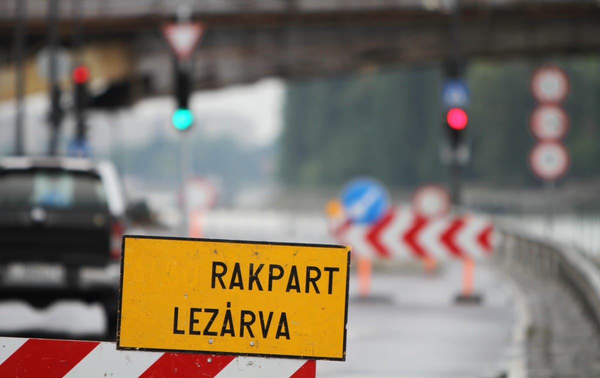 Három napra lezárják a Parlament előtti rakpartot