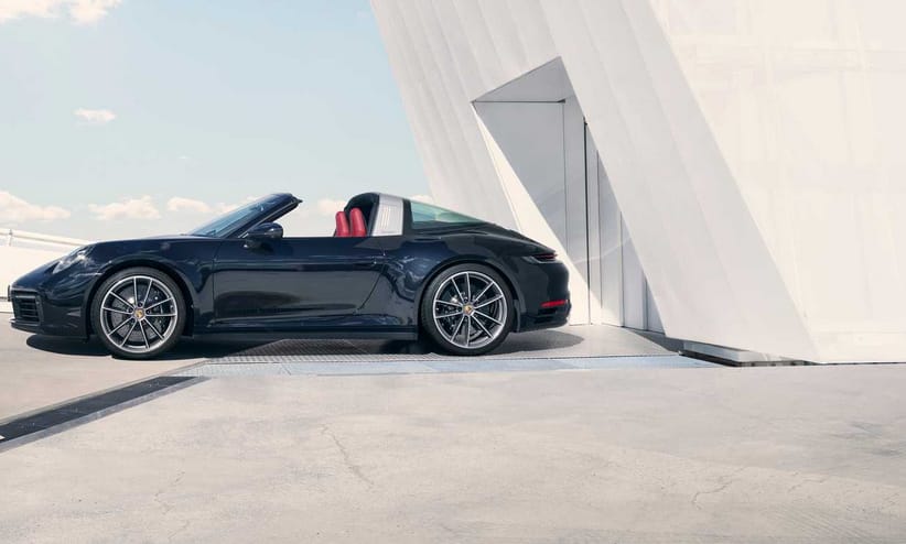 Itt az új Porsche 911 Targa