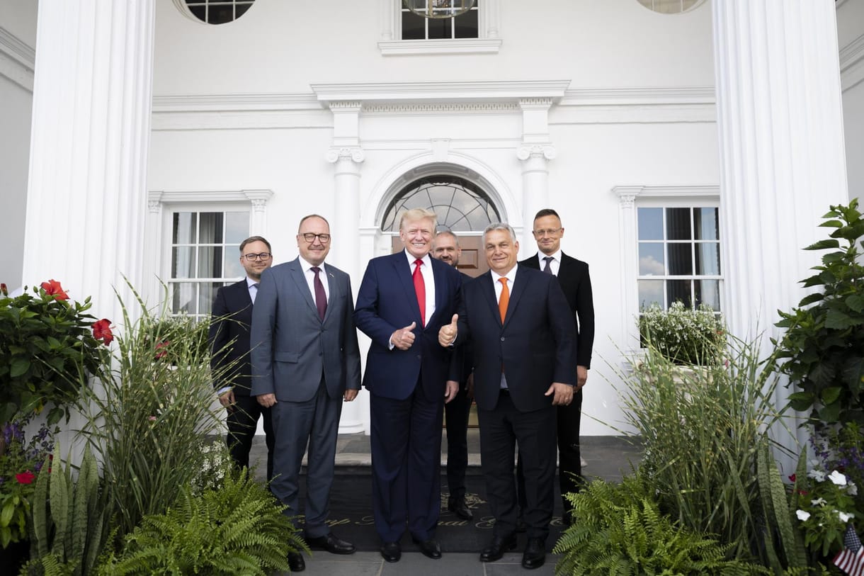 Orbán videót osztott meg Trumppal való találkozásáról, aki 