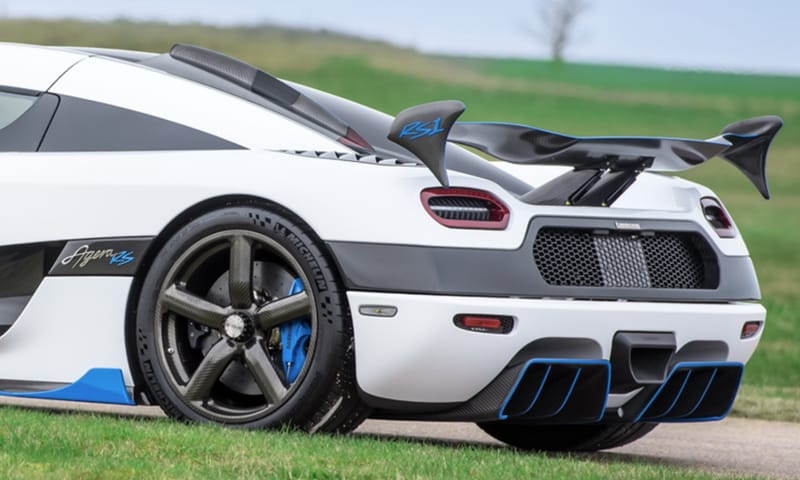 1360 lóerő elég lesz? Itt a Koenigsegg RS1 hipersportautó