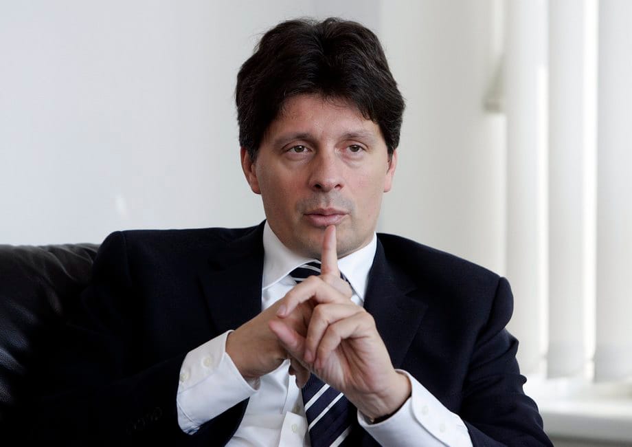Távozik Farkas Ádám az Európai Bankhatóság éléről