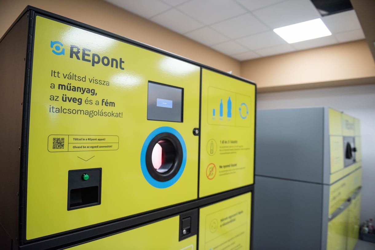 Döcögősen indult, de július 1-jére rendbe tették a Mohu visszaváltós alkalmazását