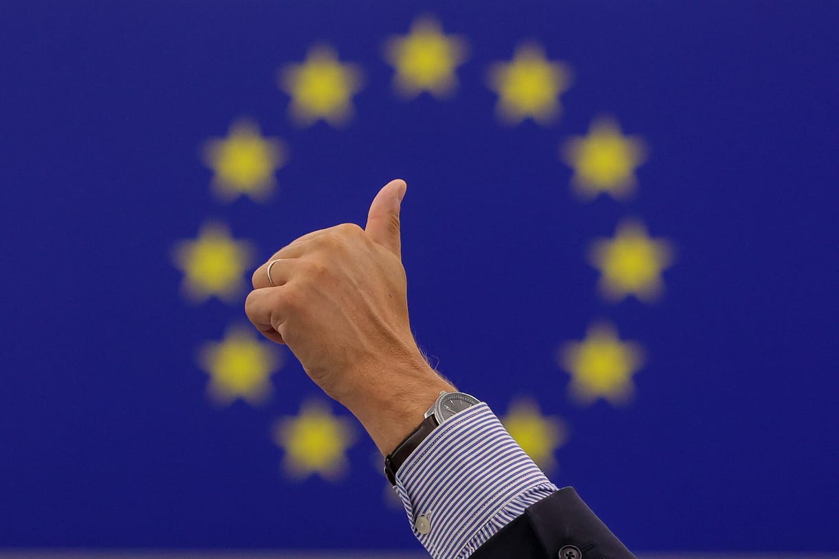 Neue Zürcher Zeitung: Már nem az EU magja, hanem Oroszországhoz közeli perifériája szabja az unió irányát
