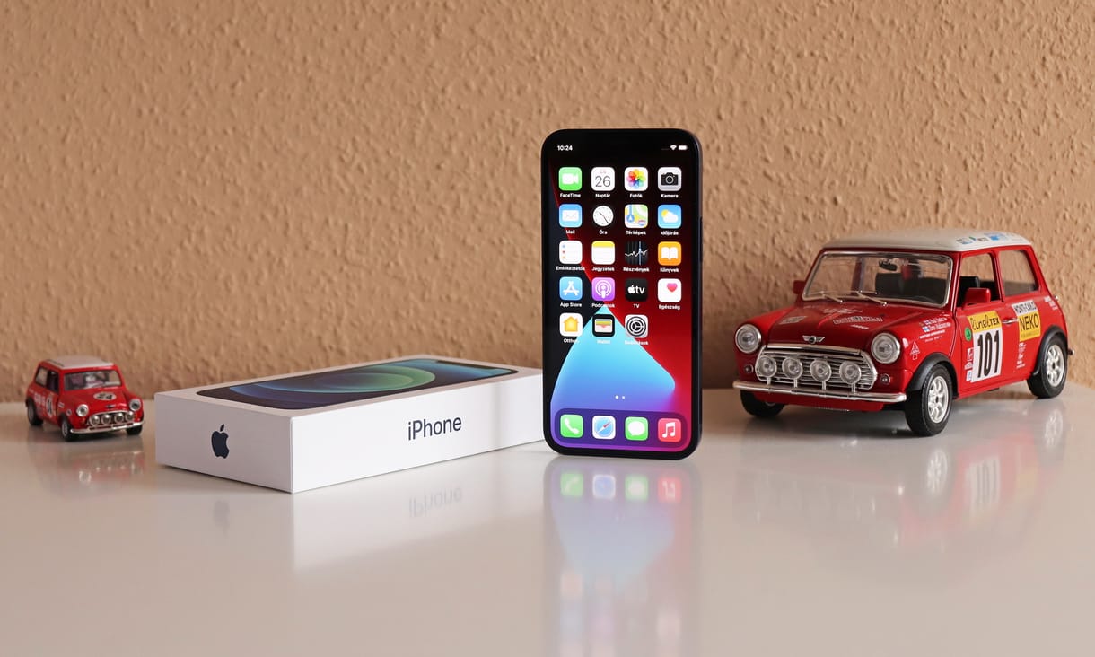 Kicsi iPhone sosem volt még ennyire jó: teszten az iPhone 12 mini