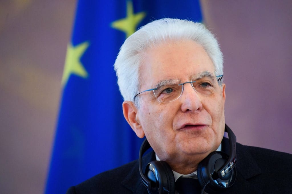 Feloszlatta az olasz parlamentet Sergio Mattarella államfő