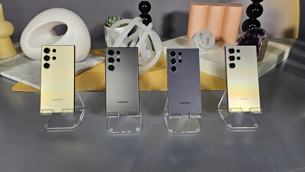 Az iPhone-oknál csúnya karcolódás lett a vége – mi lesz most, hogy a Samsung is a titánra váltott?