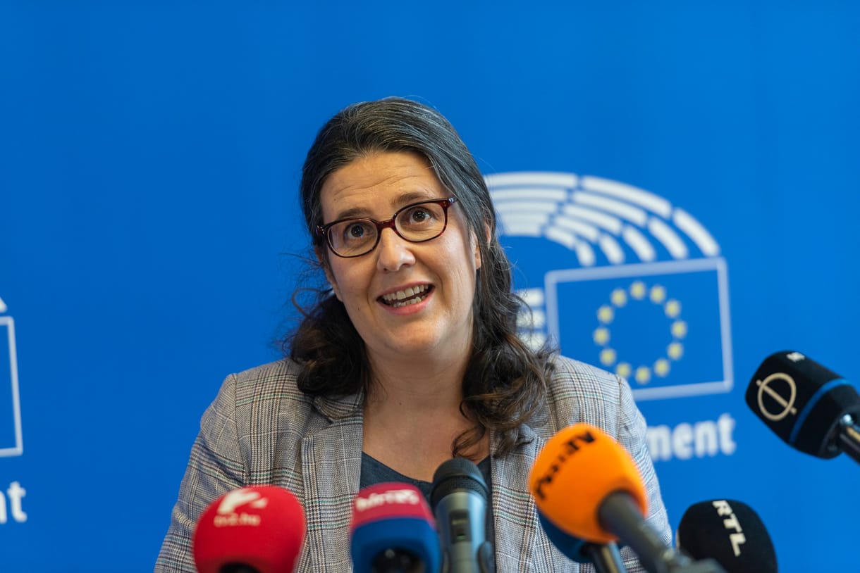 Gwendoline Delbos-Corfield: Varga Judit abban jó, hogy undok dolgokat mondjon, de találkozni nincs ideje
