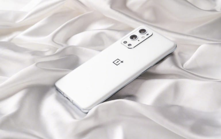 Ritka, mint a fehér mobil: ebből az androidos telefonból egyetlen darabot gyártottak