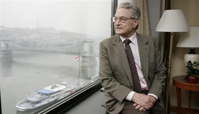 Soros szerint nem zárható ki a kettős recesszió veszélye