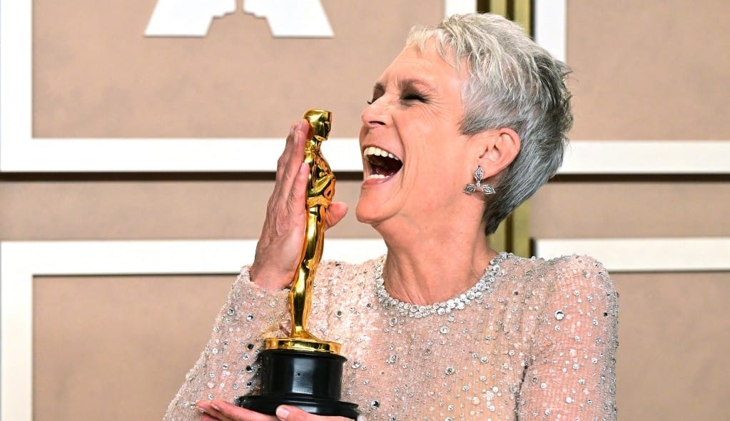 Jamie Lee Curtis magyarul énekelt az Oscar-gála utáni sajtótájékoztatón