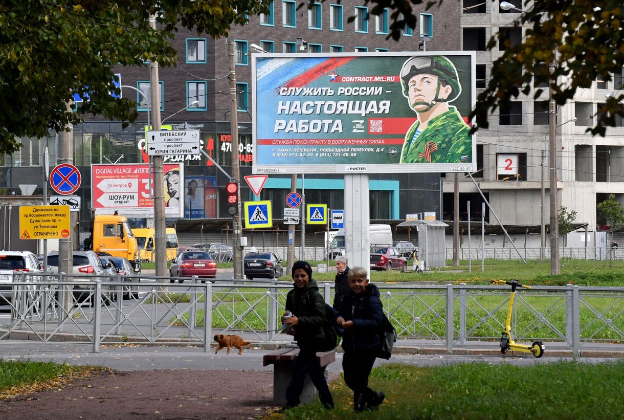 Szentpétervári lakóházba csapódott be egy ukrán drón