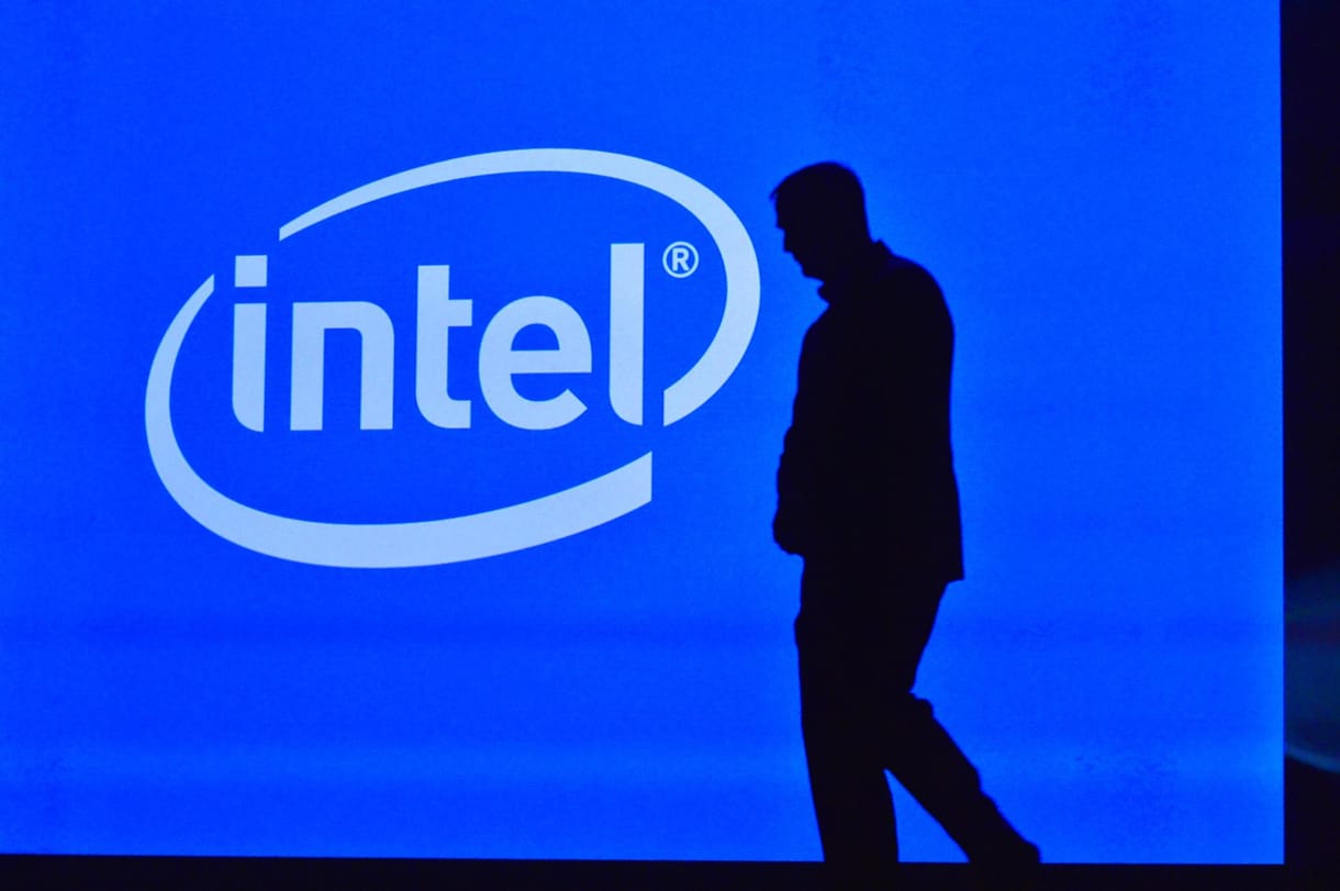 Ebből mi lesz? Az Intel vezérigazgatója tudta, hogy ki fog robbanni a botrány, pont előtte eladott 24 millió dollárnyi részvényt