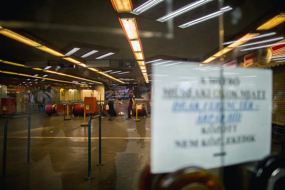 Tűz volt a 3-as metróban