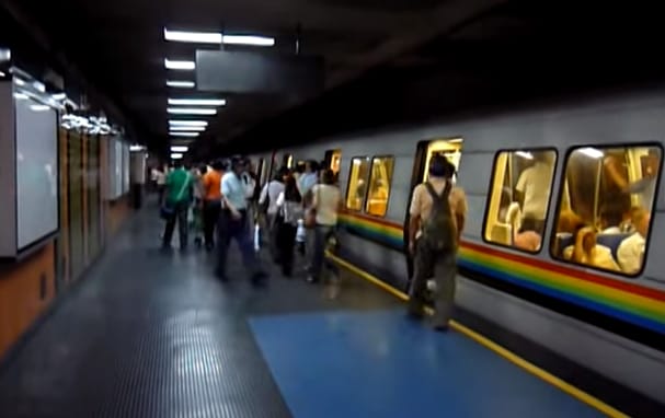 Venezuela fővárosában már metrójegyekre sincs pénz
