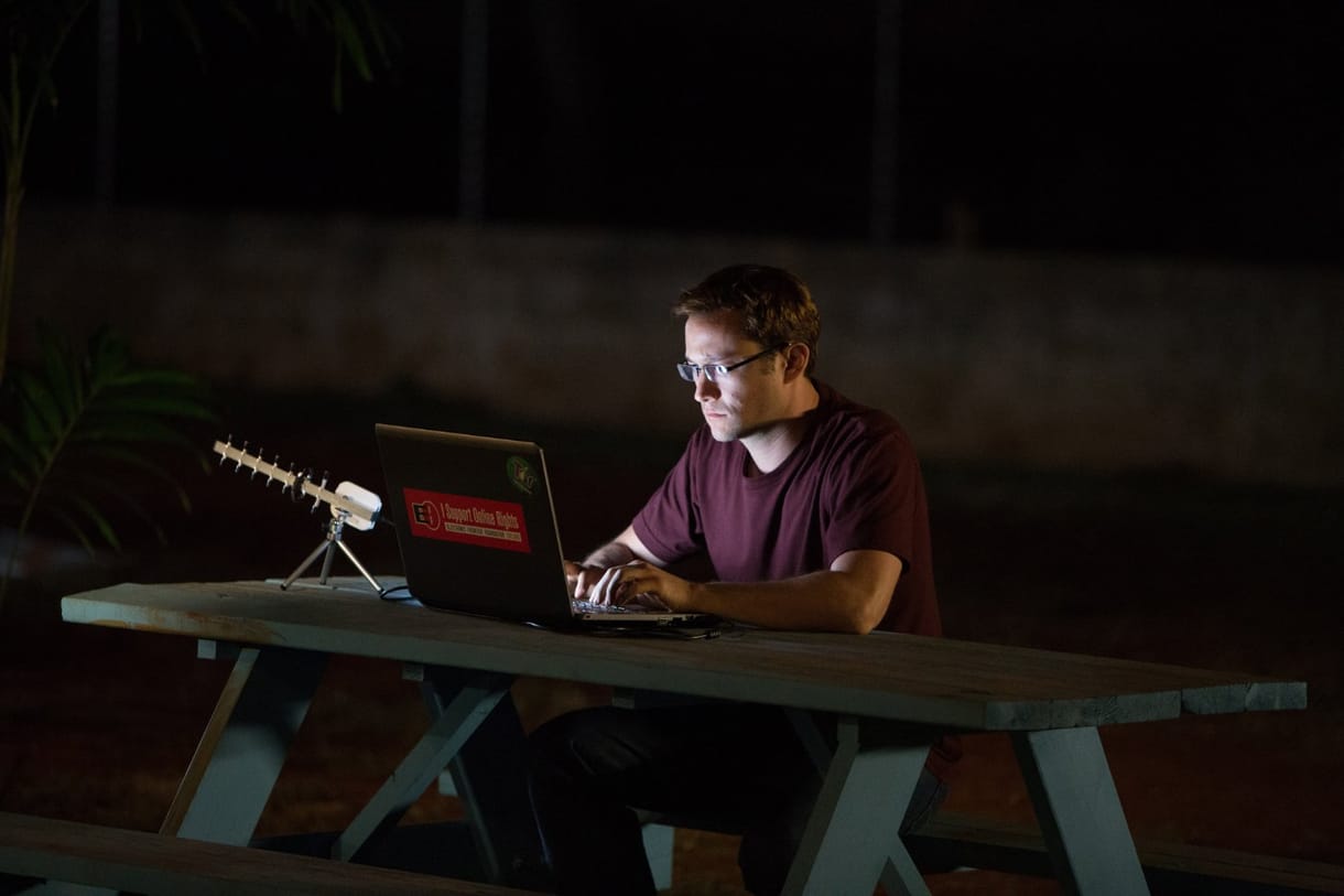 Hollywood legújabb áldozata: Edward Snowden
