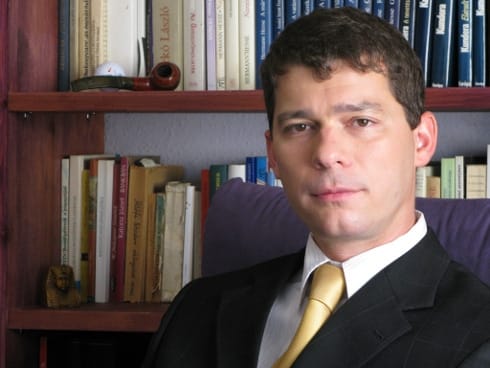 A Barátok közt egykori Hoffer Misije lett a Rádió 1 egyik vezetője