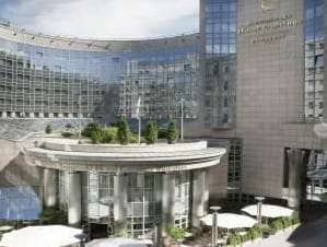 Luxushotel és zenekar is segíti az UNICEF-et