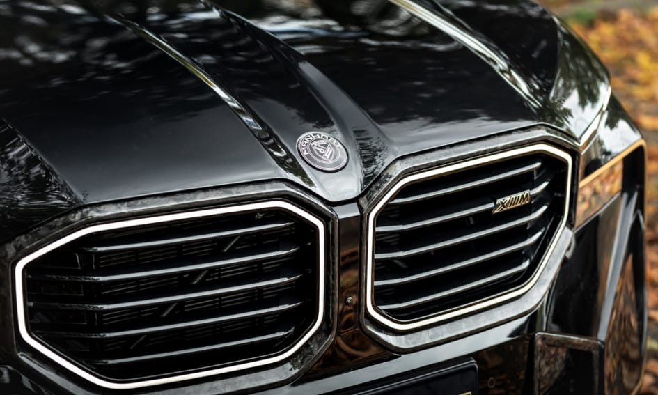 900 lóerős monstrum a legújabb BMW XM