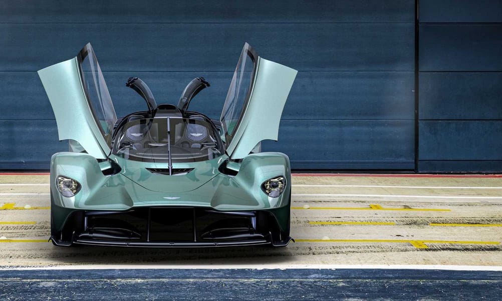 Valaki már árulja a még el sem készült Aston Martin hiperautó egyik példányát