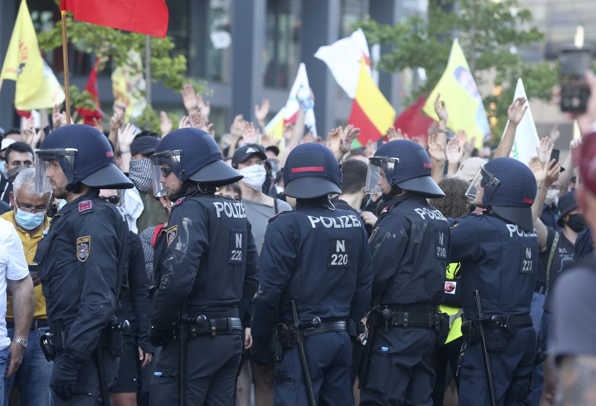 Szeretettel Bécsből: Véres összecsapás a járvány árnyékában 