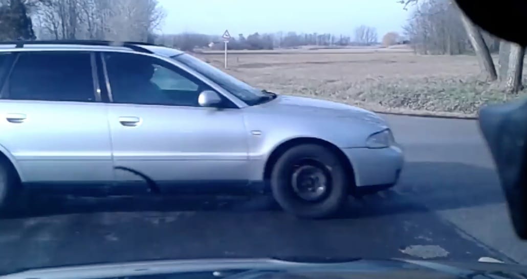 Életveszélyes, amit ez az audis művelt Bordánynál – videó