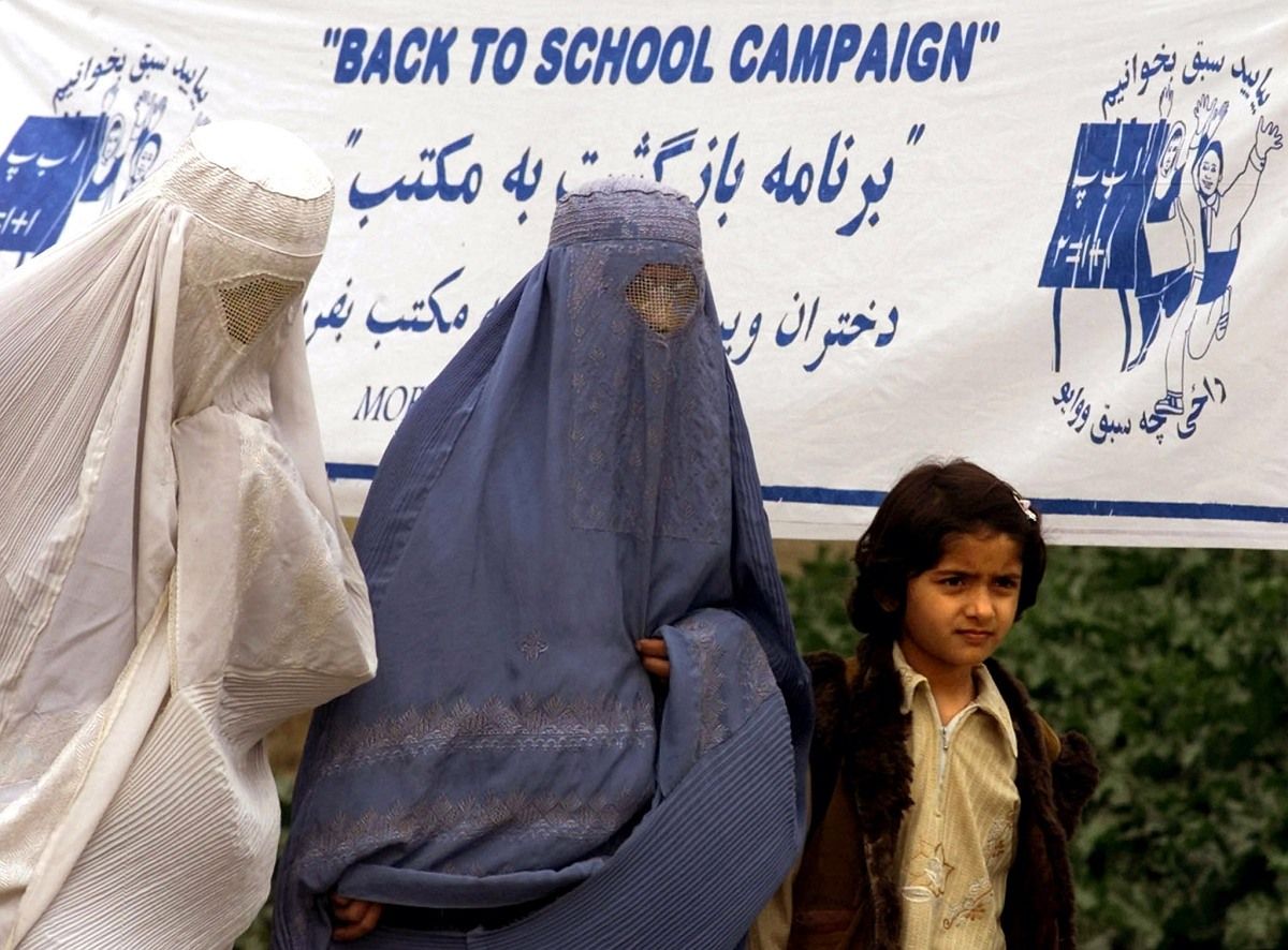 A burka betiltása mellett szavaztak a svájci törvényhozók