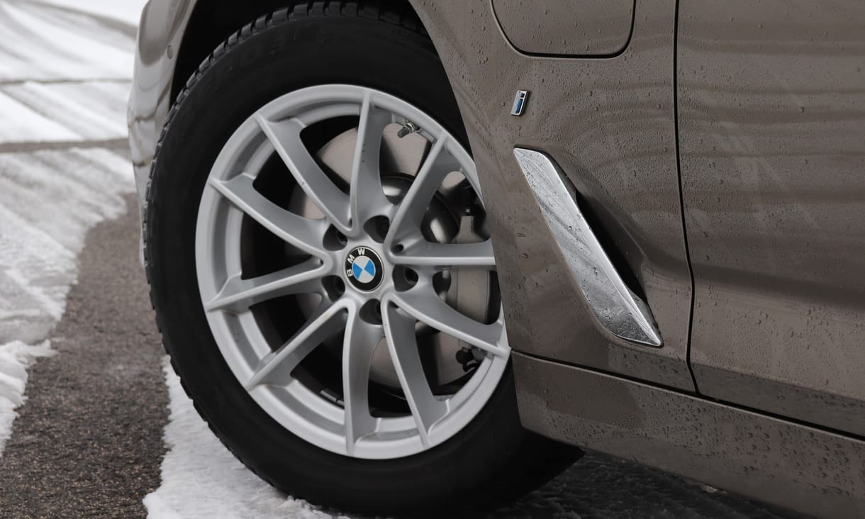 Házkutatás volt a BMW központjában dízelmotorok manipulációjának gyanújával