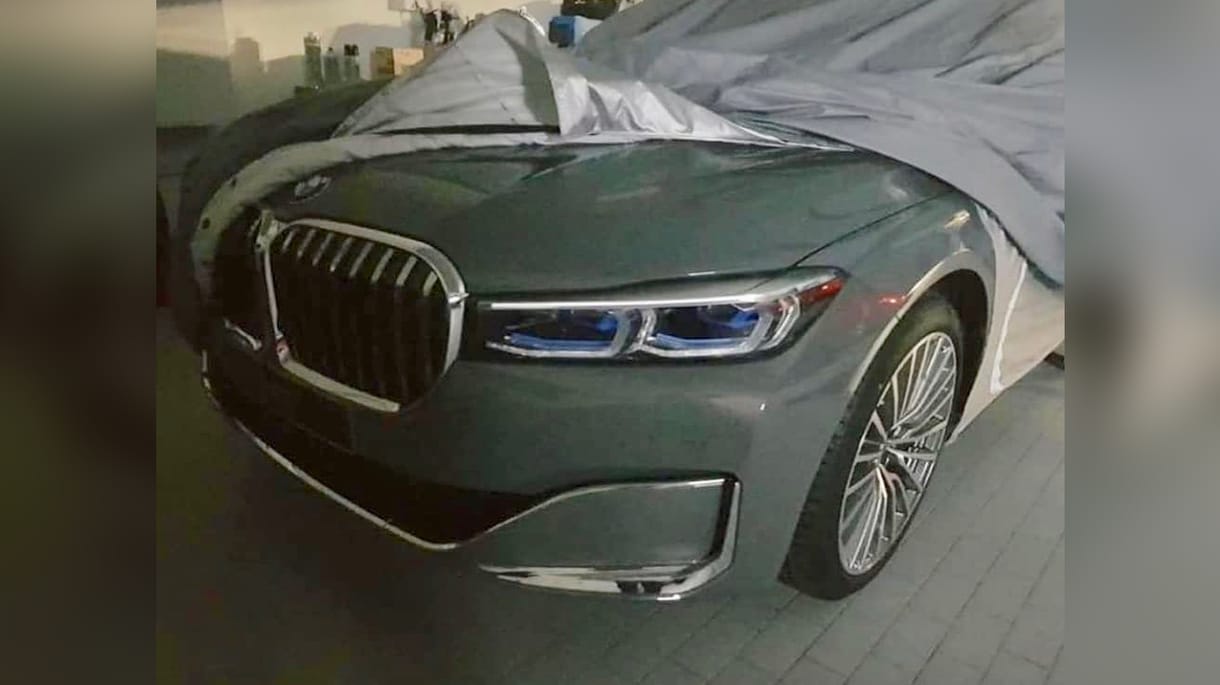 Kémfotón a friss BMW 7-es – még nagyobbak azok a vesék